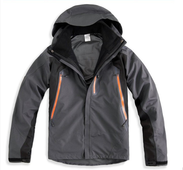 廠家批發訂做戶外服裝 三層壓膠防風/防水兩件套男士沖鋒衣騎行服